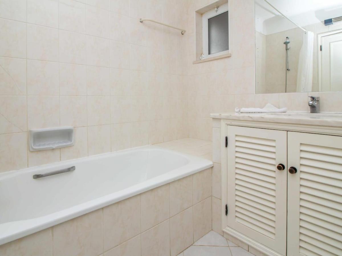 Estima Golf House Apartment - Luxurious & 6 Pools & Golf & Tennis Albufeira Exterior photo
